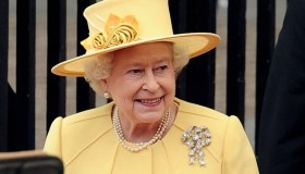 Le 10 spille più iconiche della Regina Elisabetta