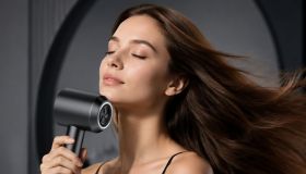 Questo phon ionico a prezzo mini è la migliore alternativa all’asciugacapelli Dyson