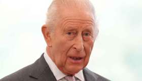 Re Carlo sfugge a Harry: quando il figlio è a Londra lui parte per la Scozia