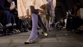 Le scarpe di tendenza con cui ci siamo avviate verso l’autunno 2026 (quasi volentieri)
