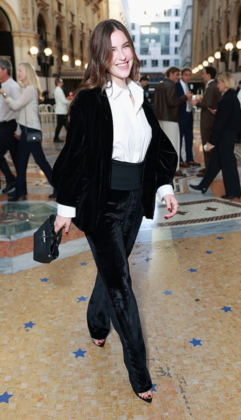 Scout Willis con la giacca di velluto