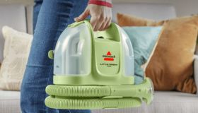 Le pulizie d’autunno diventano facili con il BISSELL Little Green, lo smacchiatore portatile virale e scontatissimo (solo oggi)