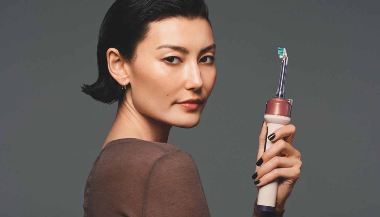 dyson ha inventato lo spazzolino del futuro lavarsi i denti non sar224 pi249 lo stesso da Dilei.it dyson ha inventato lo spazzolino del futuro lavarsi i denti non sar224 pi249 lo stesso