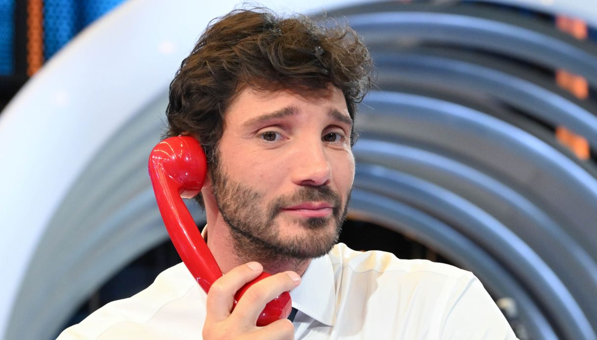 affari tuoi la concorrente non rischia e sbaglia la sconfitta 232 cocente da Dilei.it affari tuoi la concorrente non rischia e sbaglia la sconfitta 232 cocente