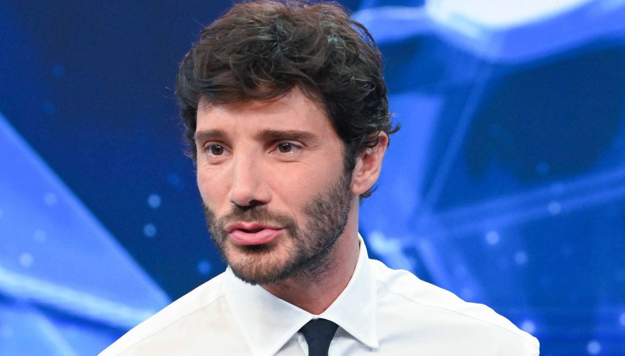 affari tuoi stefano de martino e le lacrime di megghi il dolore che li unisce impossibile da superare da Dilei.it affari tuoi stefano de martino e le lacrime di megghi il dolore che li unisce impossibile da superare