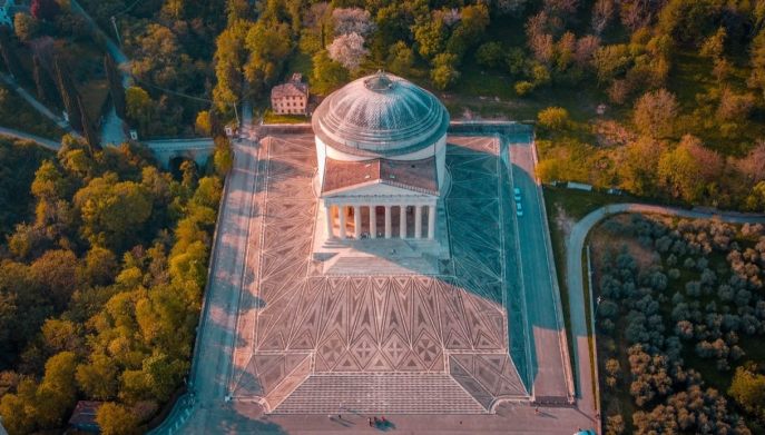 Tempio canoviano Possagno vista aerea