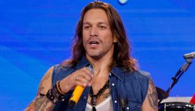 Chi è Timothy Cavicchini, il nuovo cantante di Domenica In