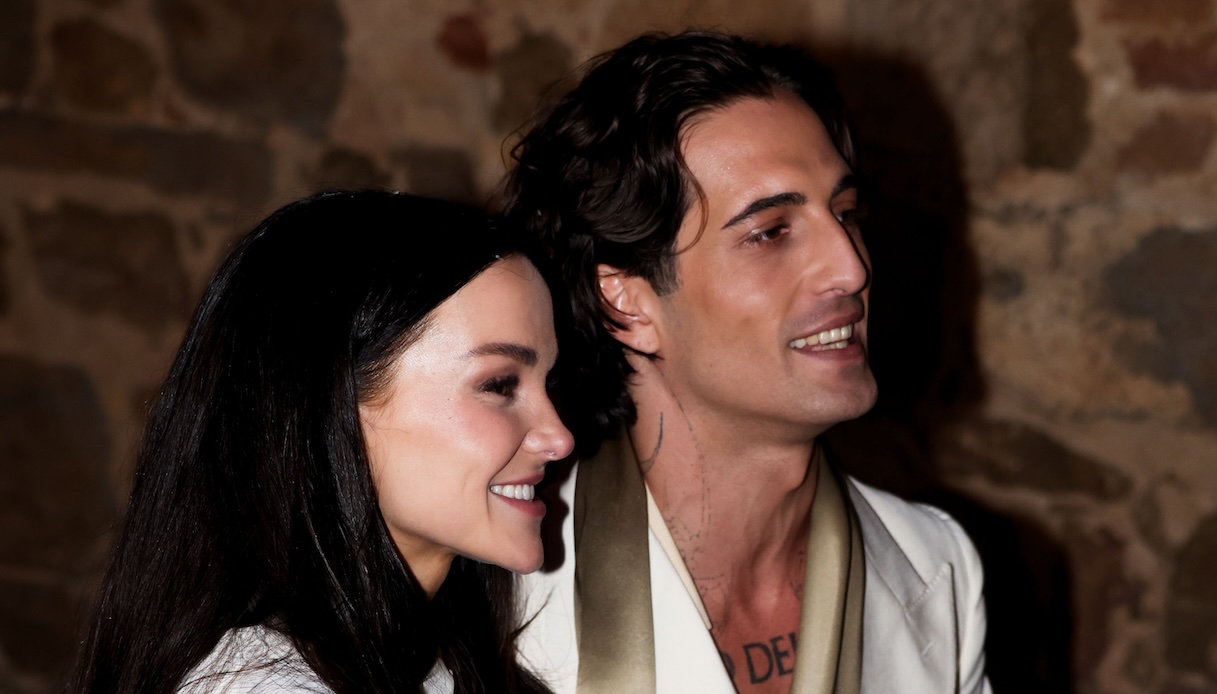 Matrimonio Damiano David e Dove Cameron, i Maneskin c’erano: gli indizi social