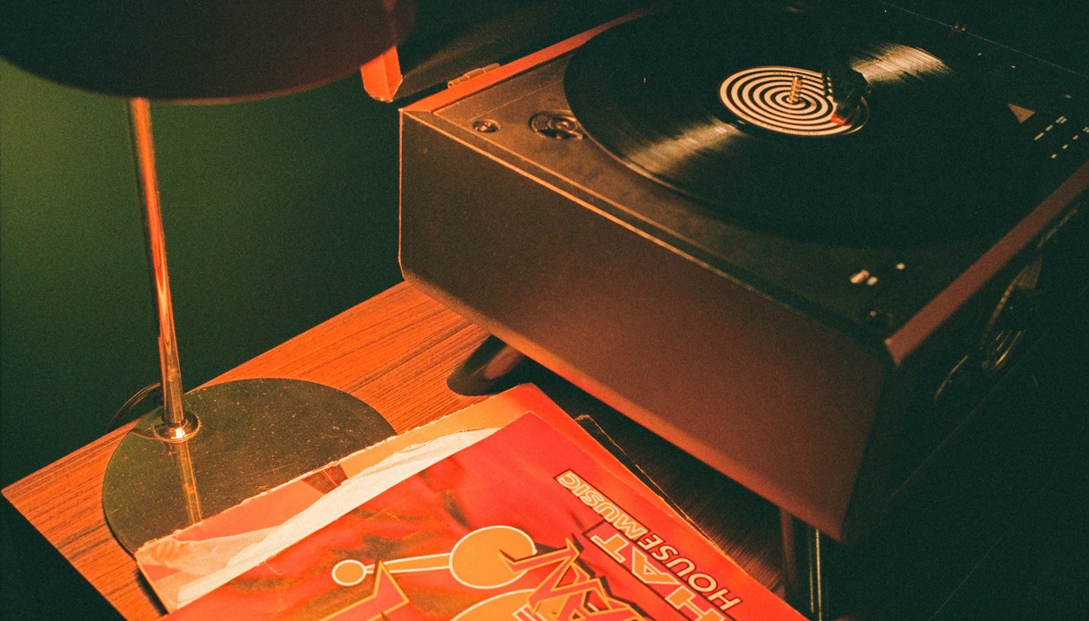 l8217ascolto del vinile diventa un rito e la casa gli dedica un angolo tutto suo da Dilei.it l8217ascolto del vinile diventa un rito e la casa gli dedica un angolo tutto suo