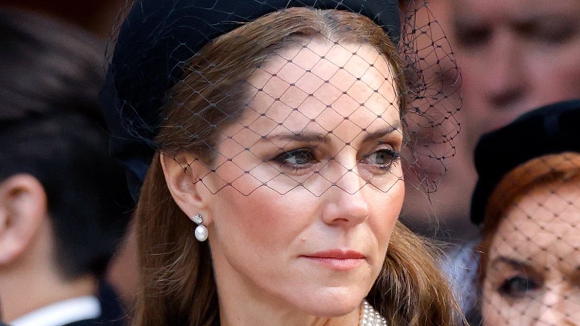 Kate Middleton non va ai funerali di Re Harald: William da solo con la Principessa Anna