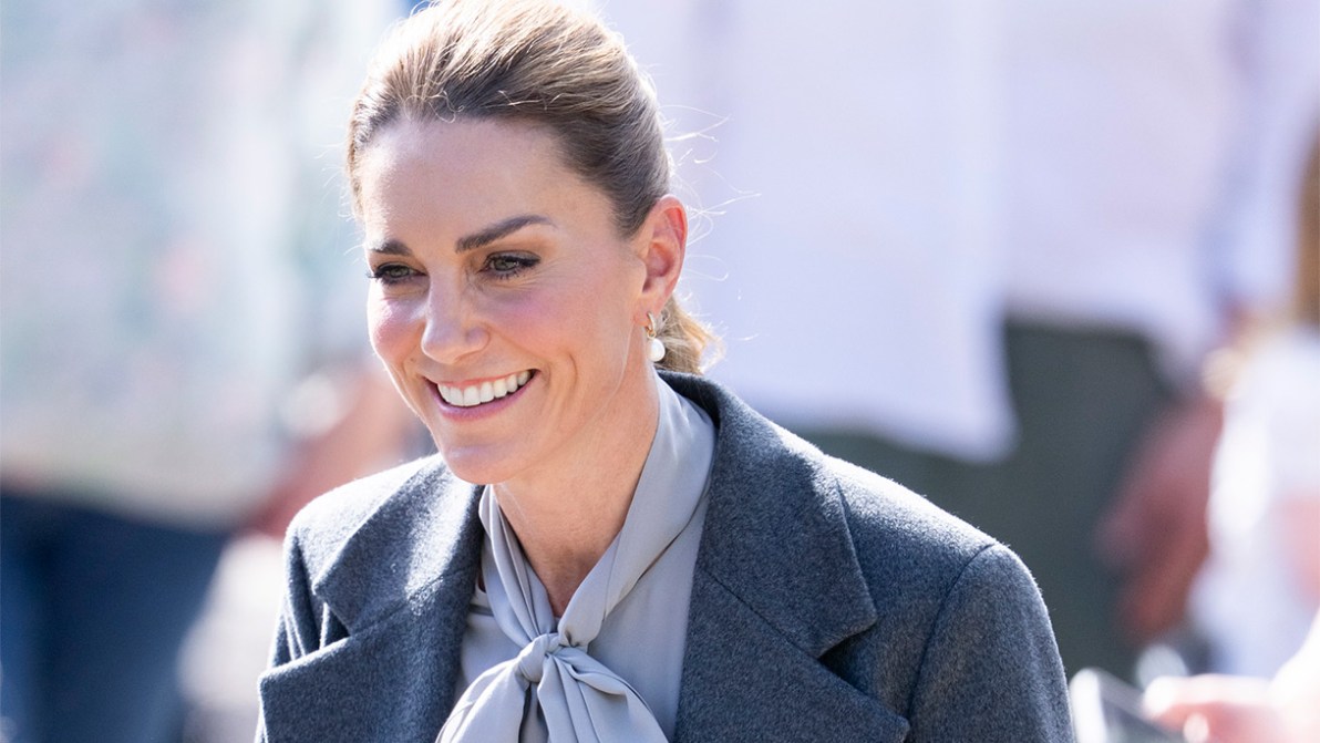 Kate Middleton a pranzo con una 94enne: la scelta pericolosissima