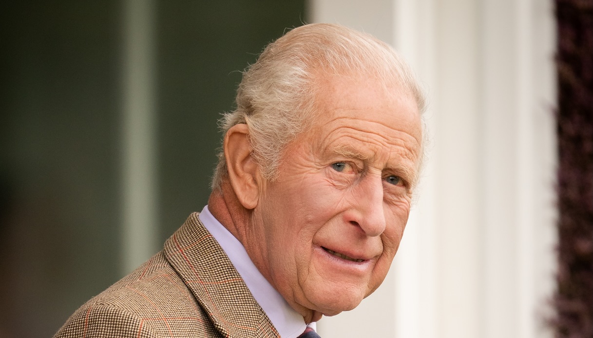 re carlo il fratello di diana lo accusa mi ha manipolato scontro senza precedenti da Dilei.it re carlo il fratello di diana lo accusa mi ha manipolato scontro senza precedenti