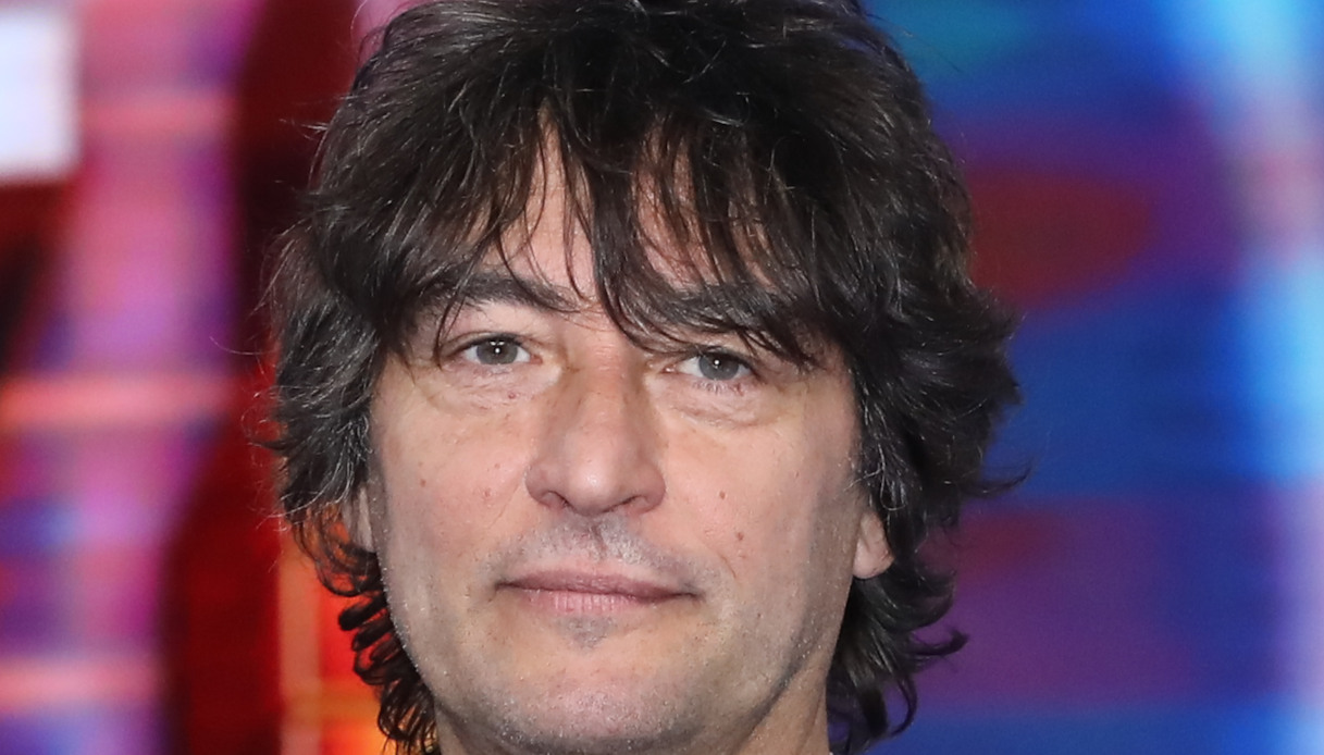 grande fratello vip infine simone annicchiarico deve lasciare la casa i motivi dietro la decisione da Dilei.it grande fratello vip infine simone annicchiarico deve lasciare la casa i motivi dietro la decisione