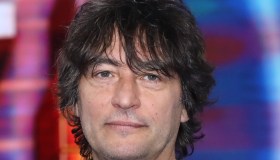 Grande Fratello Vip, infine Simone Annicchiarico deve lasciare la Casa: i motivi dietro la decisione