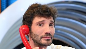 Affari Tuoi non va in onda lunedì 28 settembre: nuovo stop per Stefano De Martino