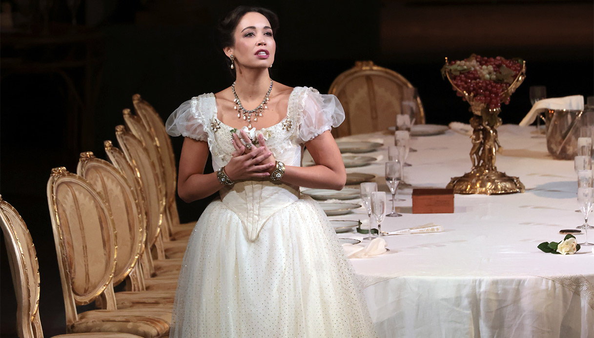 Nadine Sierra La Traviata