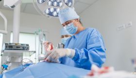 Allarme sanità, entro 5 anni i chirurghi spariranno in molte zone: qual è il rischio più grave
