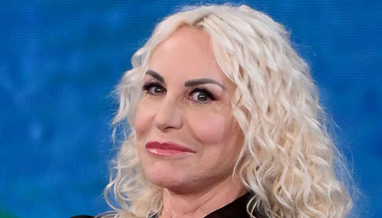 the voice senior pagelle antonella clerici zittisce il concorrente 9 rocco hunt e clementino sbagliano programma 7 da Dilei.it the voice senior pagelle antonella clerici zittisce il concorrente 9 rocco hunt e clementino sbagliano programma 7