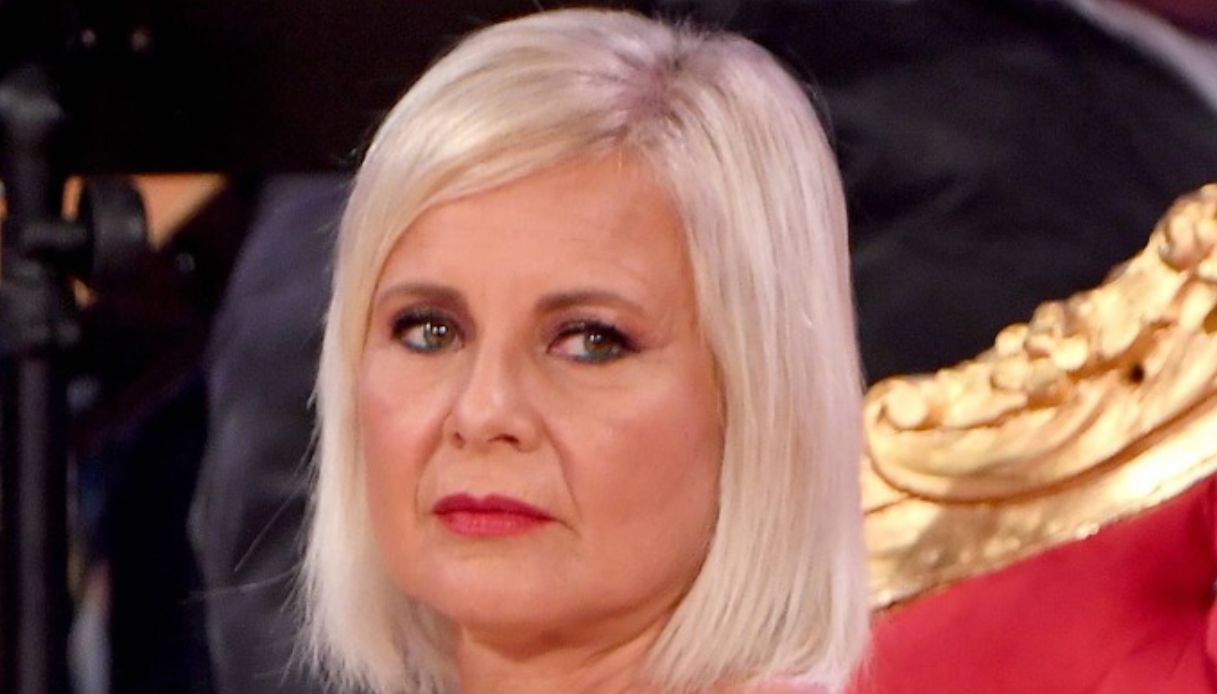 antonella elia torna a casa dopo l8217intervento e svela come sta da Dilei.it antonella elia torna a casa dopo l8217intervento e svela come sta