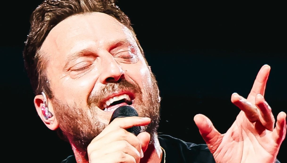 di cosa parla paparazzi la canzone di cremonini che sarebbe dedicata a giorgia cardinaletti da Dilei.it di cosa parla paparazzi la canzone di cremonini che sarebbe dedicata a giorgia cardinaletti