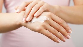 La skincare coreana si prende cura anche delle mani: ecco le creme idratanti da provare