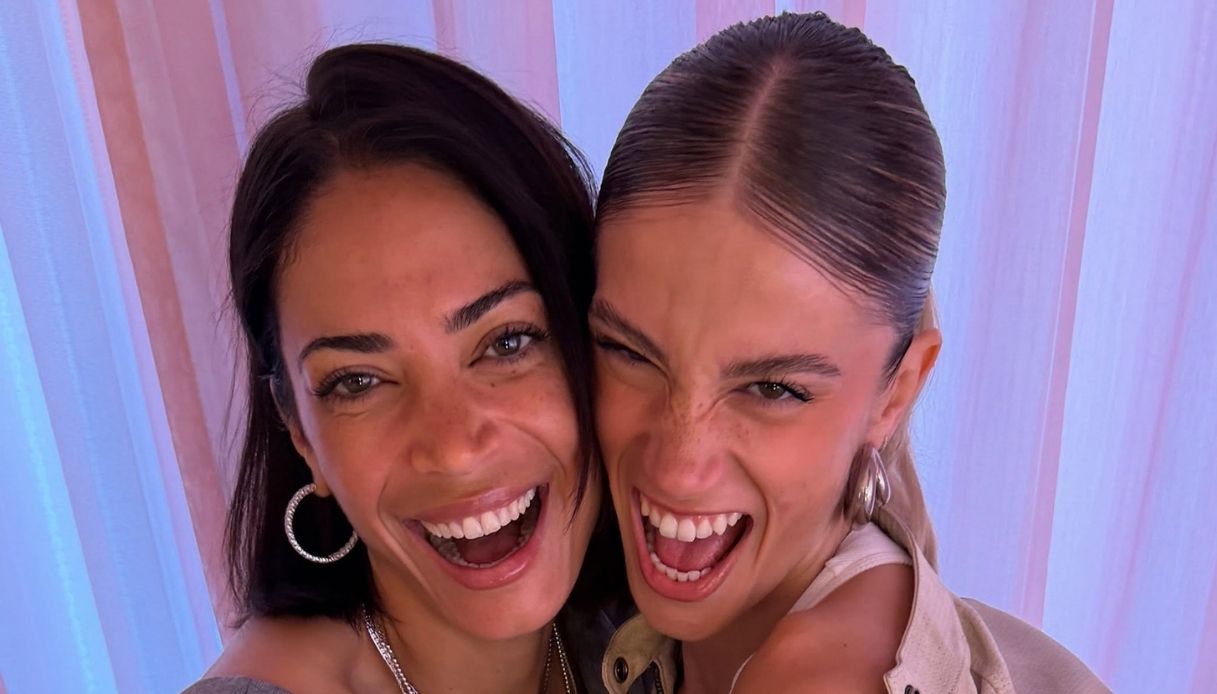 elodie e franceska innamorate su instagram la nuova casa a milano da Dilei.it elodie e franceska innamorate su instagram la nuova casa a milano