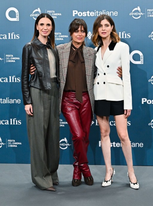 Fanelli, Pandolfi e Puccini alla Festa del Cinema di Roma 2026, i primi look tra sartorialit&agrave; e tocchi di pelle