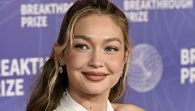 Gigi Hadid ci ha appena risolto l’outfit di domani mattina.Replica il look a partire da 30 euro