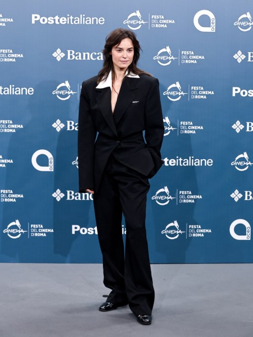 Kasia Smutniak, sartorialit&agrave; &agrave; la gar&ccedil;onne alla Festa del Cinema di Roma 2026: il look conquista