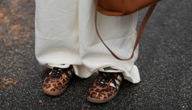 Le Adidas animalier sono le sneakers perfette da indossare all day. Anche in versione bold (e scontata)