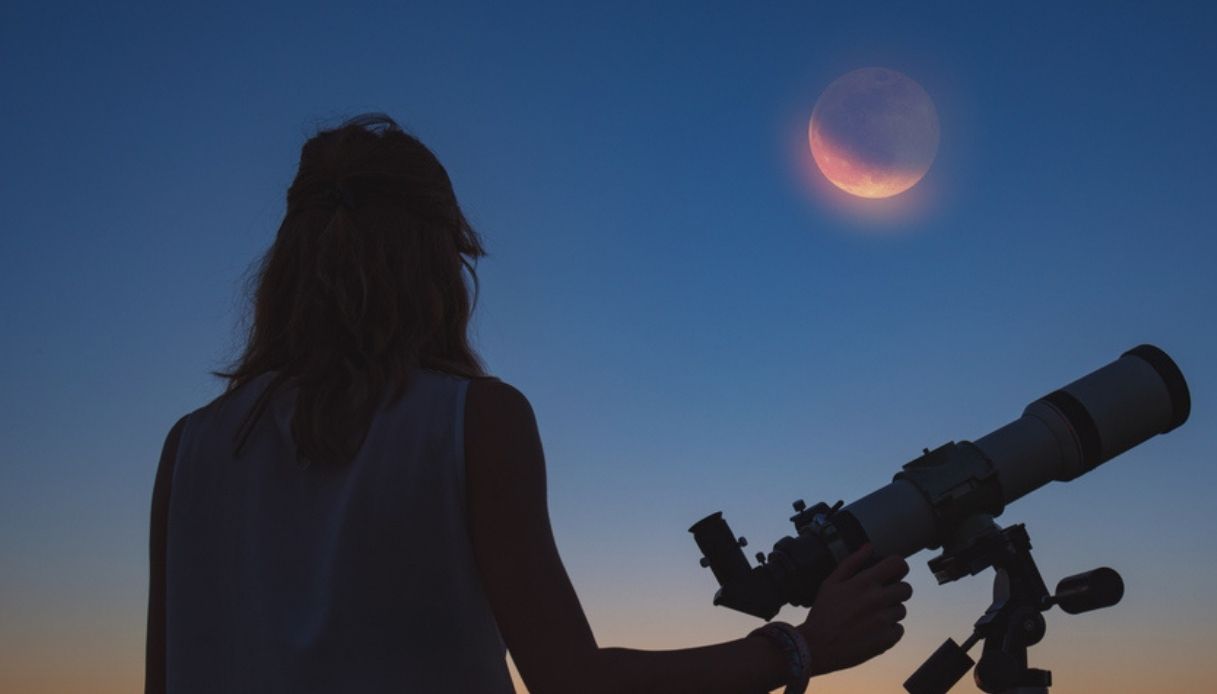 cielo e stelle di ottobre 2026 sar224 visibile la luna del cacciatore quando e come vederla da Dilei.it cielo e stelle di ottobre 2026 sar224 visibile la luna del cacciatore quando e come vederla