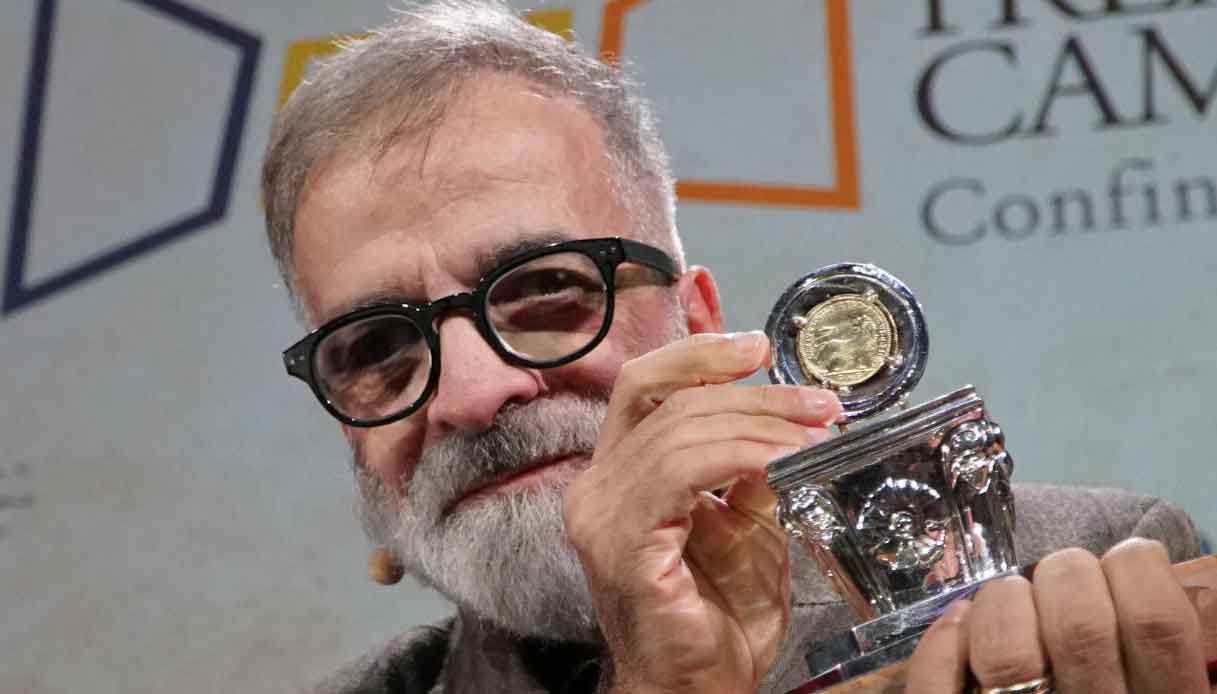 L'immensa distrazione, di cosa parla il libro di Marcello Fois che ha vinto il Premio Campiello