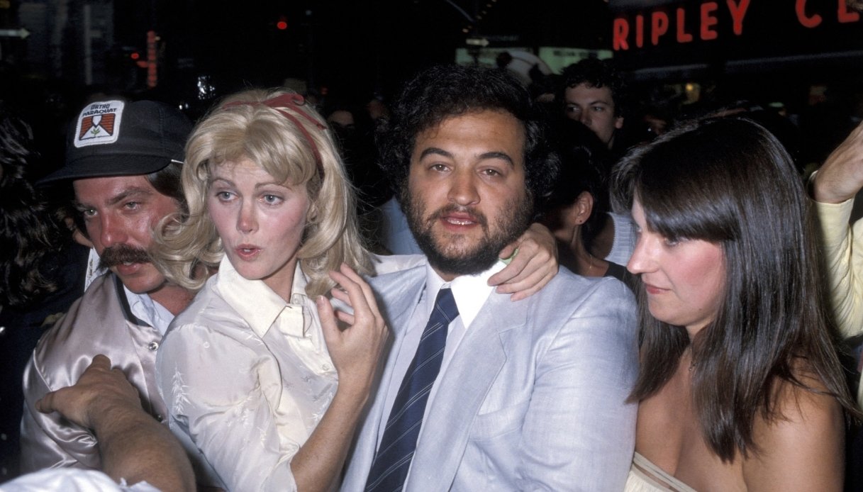 Mary Louise Weller e John Belushi