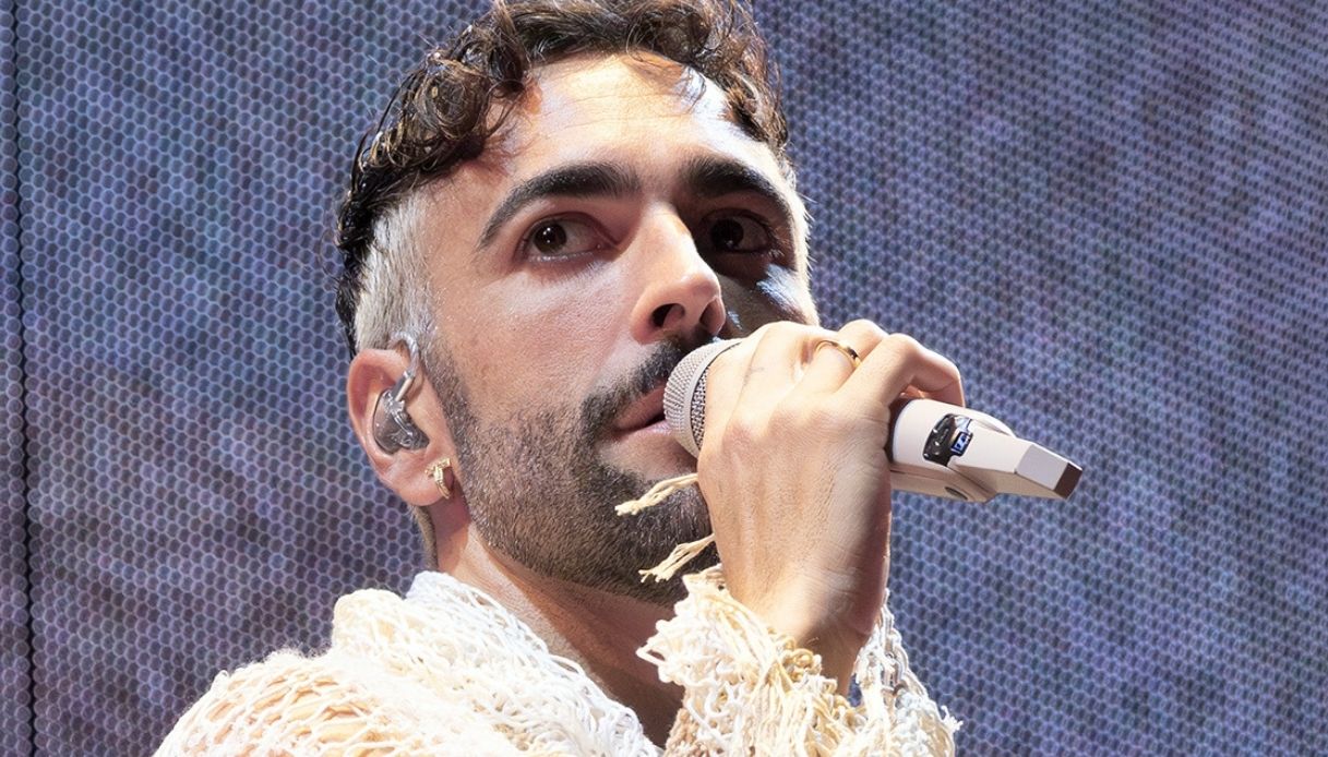 marco mengoni di cosa parla il suo ultimo singolo giornate perse da Dilei.it marco mengoni di cosa parla il suo ultimo singolo giornate perse
