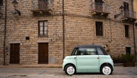 Microcar, come funzionano e chi può guidarle