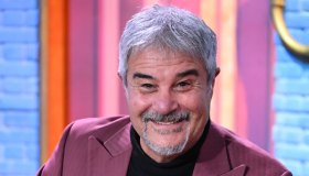 Giuseppe canta Celentano, Pino Insegno: “Hai fatto come Attila”. E le Tre di Cuori intonano Heidi