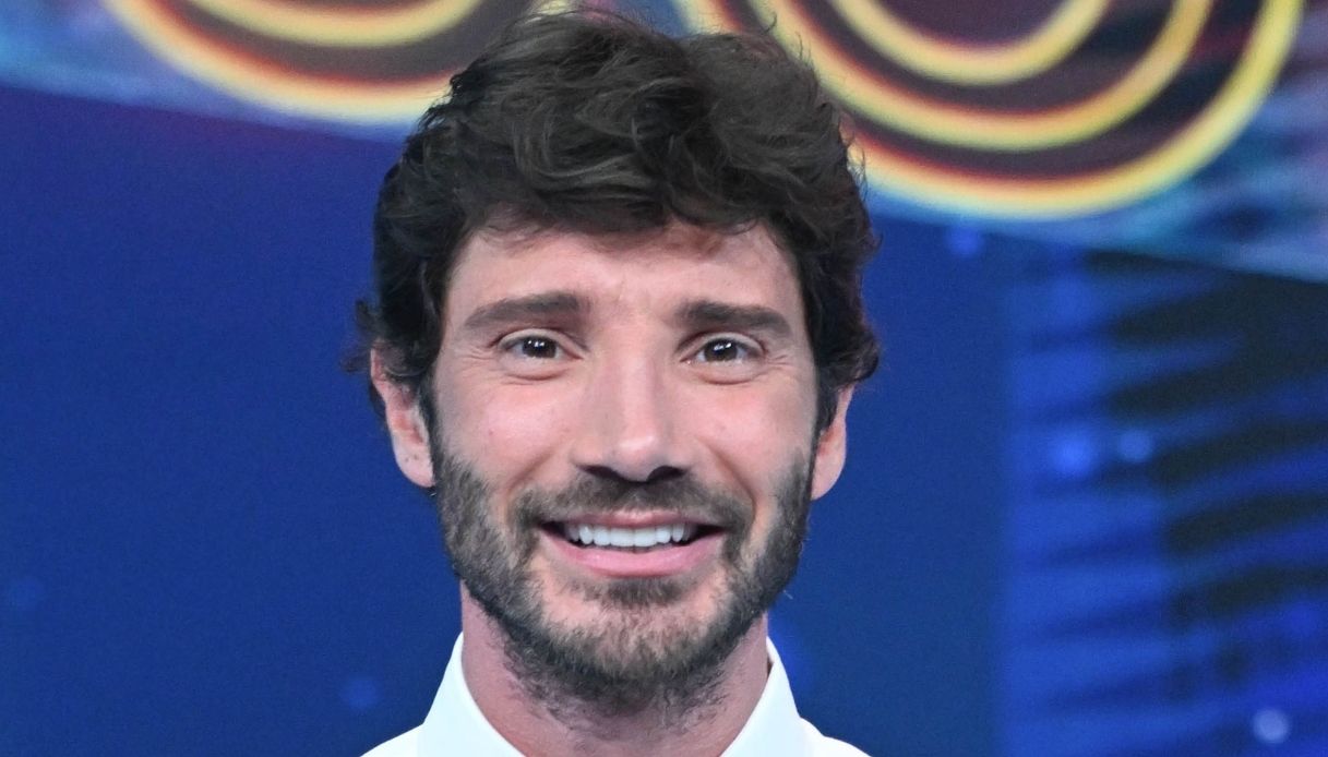 noemi travolge stefano de martino ad affari tuoi e anticipa sanremo 2027 da Dilei.it noemi travolge stefano de martino ad affari tuoi e anticipa sanremo 2027