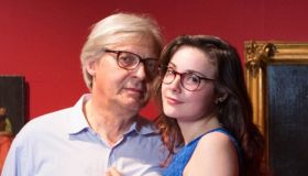 Sgarbi, ora parla l’altra figlia Alba: “Mi ha riconosciuta”. La frecciata a Evelina
