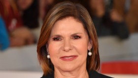 Bianca Berlinguer con gli occhiali da sole in studio, quale intervento ha subito