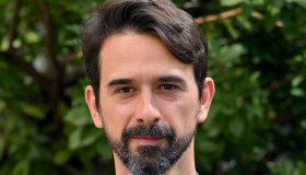 Davide Iacopini ha ripreso conoscenza dopo l’aggressione a Roma: come sta l’attore