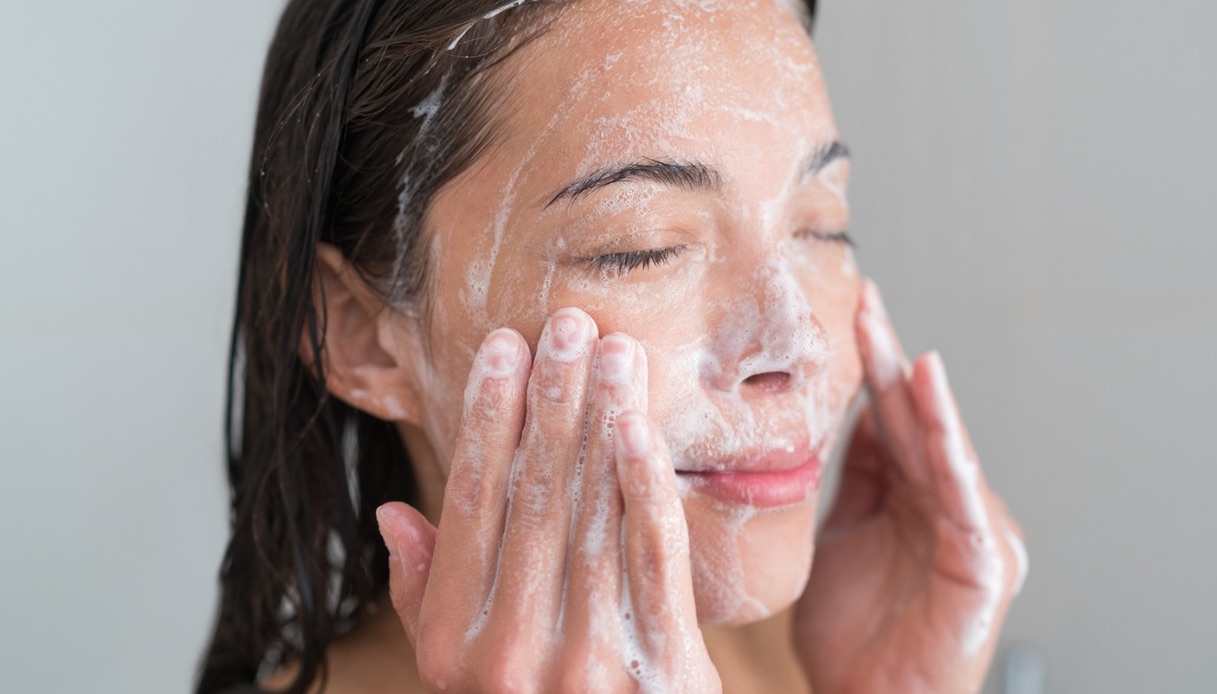 l8217unica mousse detergente delicata che mi aiuta davvero a tenere sotto controllo impurit224 e pelle lucida da Dilei.it l8217unica mousse detergente delicata che mi aiuta davvero a tenere sotto controllo impurit224 e pelle lucida