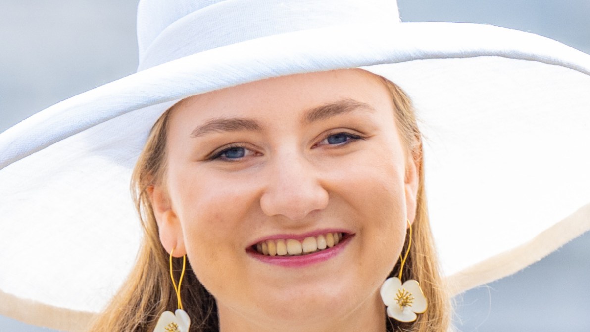 Elisabetta del Belgio, avvistata dopo due mesi di assenza a una cena a Madrid