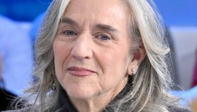 Soffiando nel vento, di cosa parla il libro di Giovanna Botteri