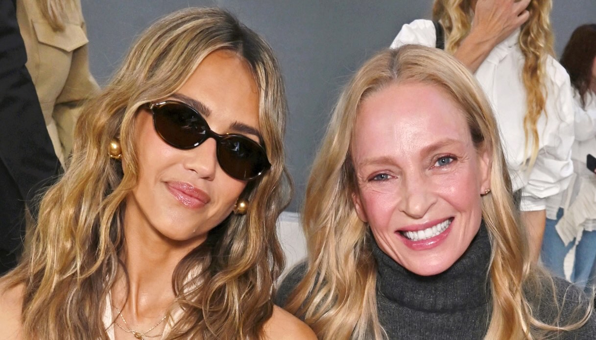 jessica alba e uma thurman protagoniste a parigi il bianco e il nero diventano due dichiarazioni di stile da Dilei.it jessica alba e uma thurman protagoniste a parigi il bianco e il nero diventano due dichiarazioni di stile
