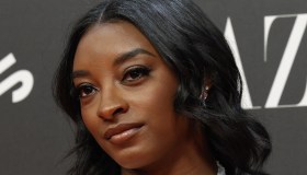“Prurito fino a sanguinare”: Simone Biles rivela la patologia con cui combatte da anni