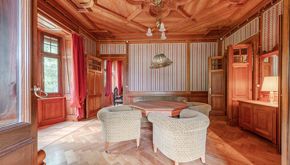 Villa Laubenò, in vendita a 2,9 milioni la residenza alpina di House of Gucci
