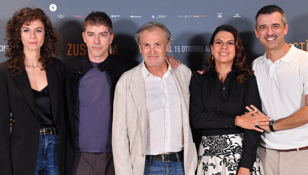 Il cast di Zust&igrave;ssia: Paola Giannini, Michele Riondino, Fabrizio Ferracane, Geppi Cucciari e Jacopo Cullin